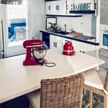 Pet Friendly In Les Angles With Kitchen Les Angles (Gard)