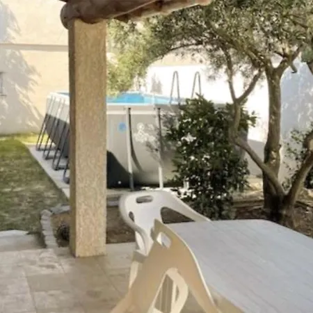 Pet Friendly In Les Angles With Kitchen Les Angles (Gard)